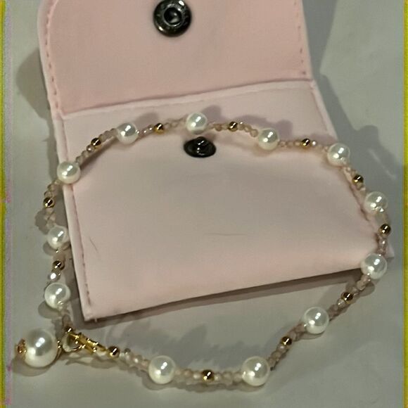 24k Gold Plated Bracelet - Picture 2 of 4